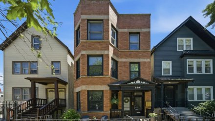3141 N Oakley Ave