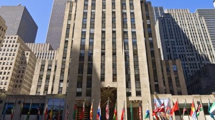 NY Tishman Speyer Rockefeller Center resized