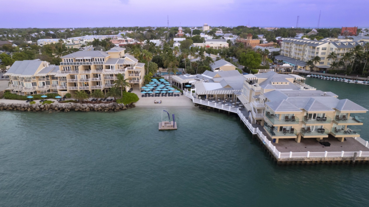 Pier House