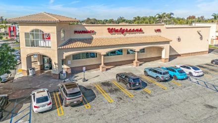 CA Walgreens Lynwood
