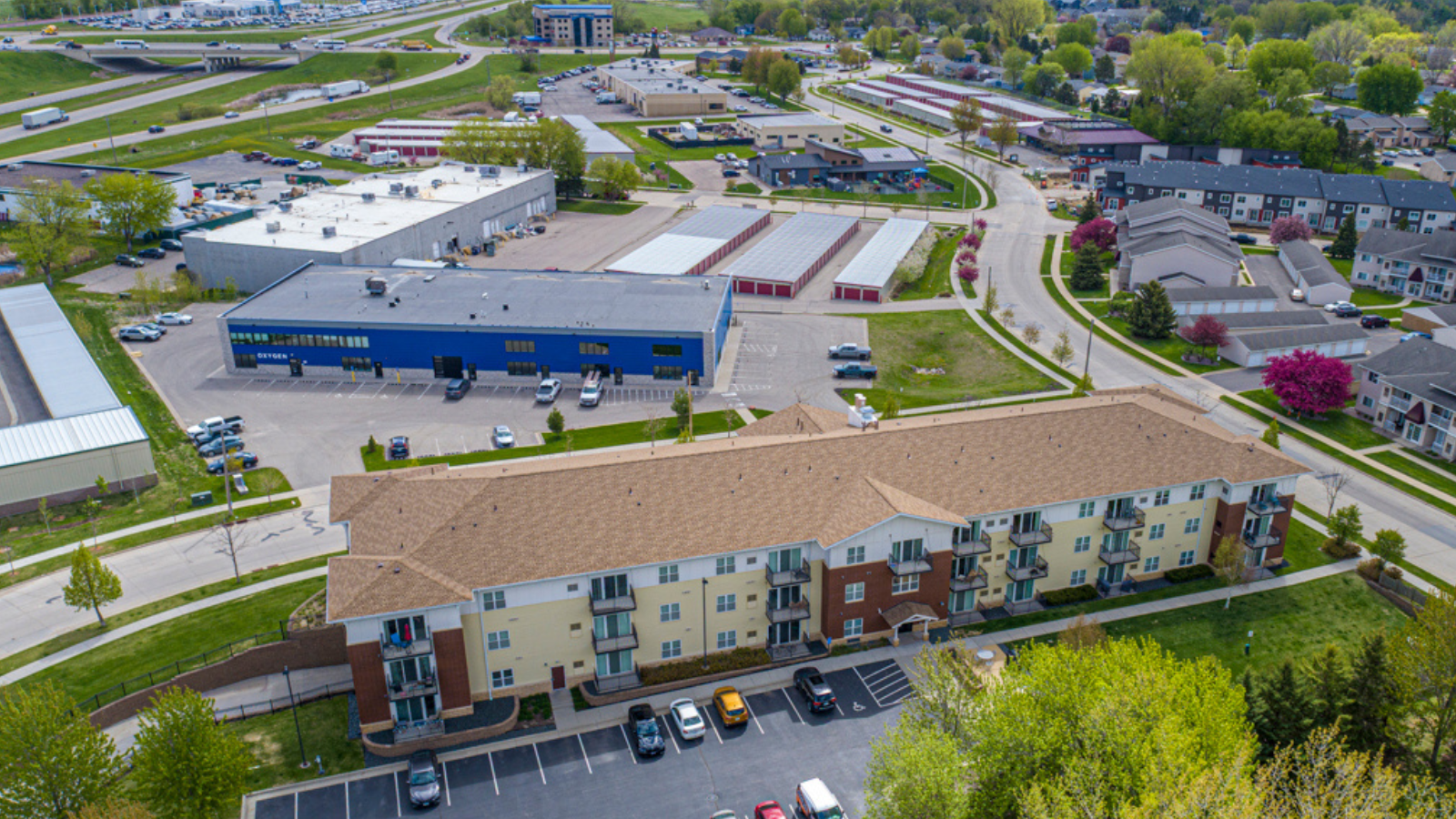 Cascade Apartments_C&W