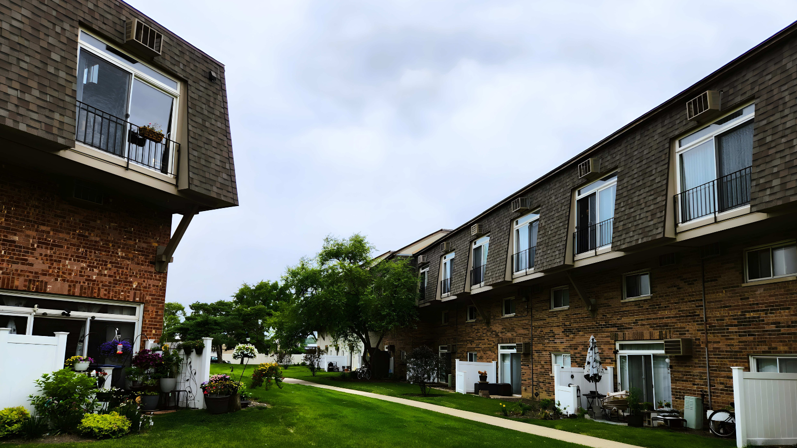 Fox Run Apts Eastham Capital