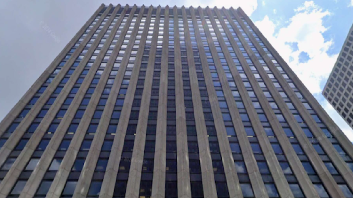611 Walker