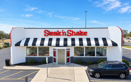 SteaknShake Aurora