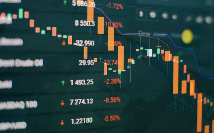 Hedge Funds Retreat as AI Selloff Hits Technology Strategies